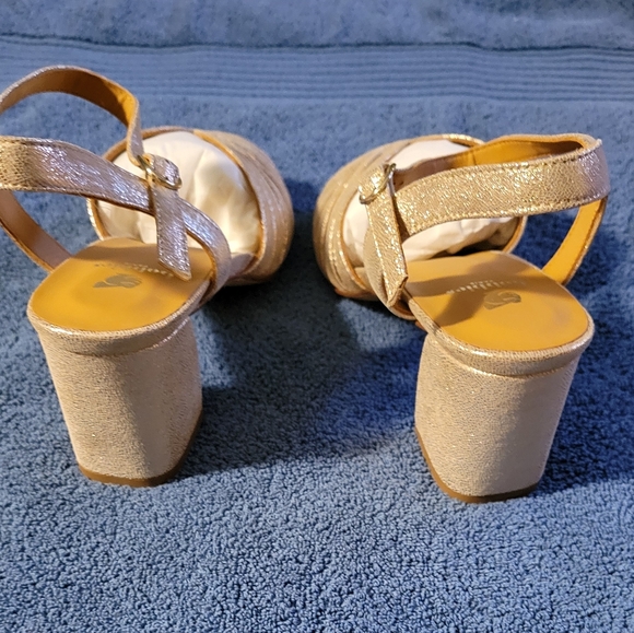 Bobbies "Eileen" shoes. Size : 11US. 42 EU. 9UK - Picture 6 of 8